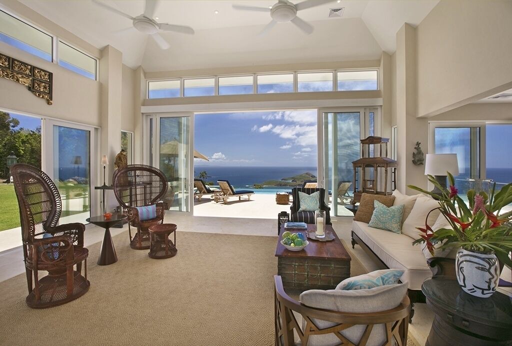 Photo of Livingroom in Estate Little Saint Thomas