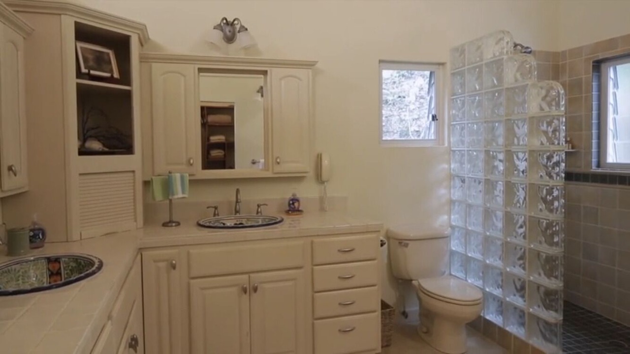 Photo of Bathroom in Estate Carolina