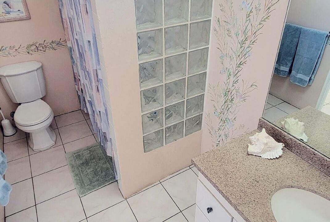 Photo of Bedroom in Cane Bay