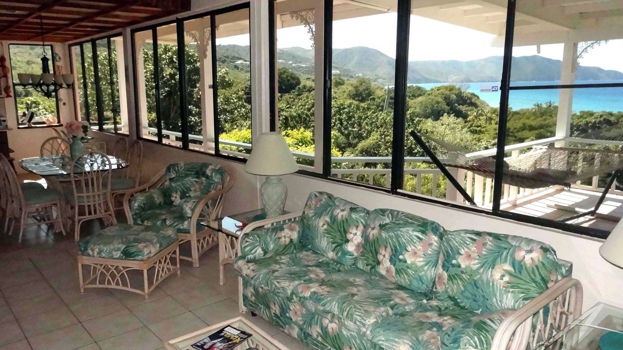 Photo of Livingroom in Cane Bay