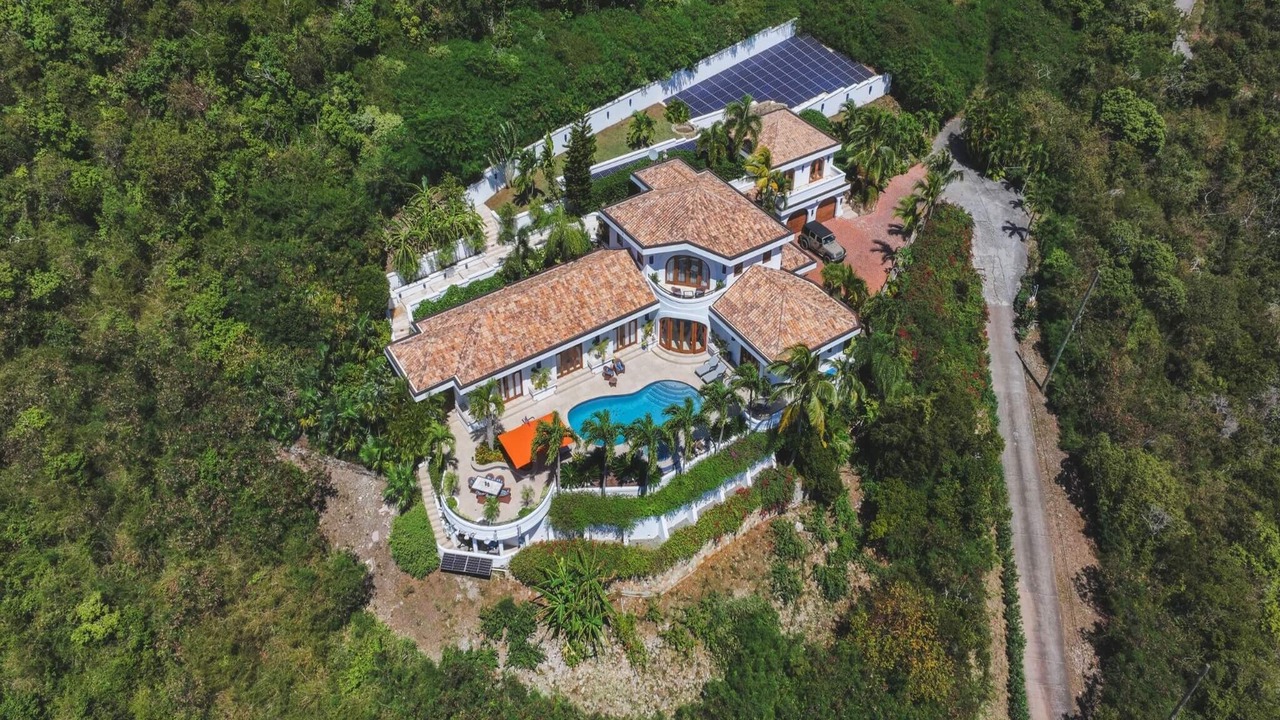 Photo of Outdoor in Estate Pastory