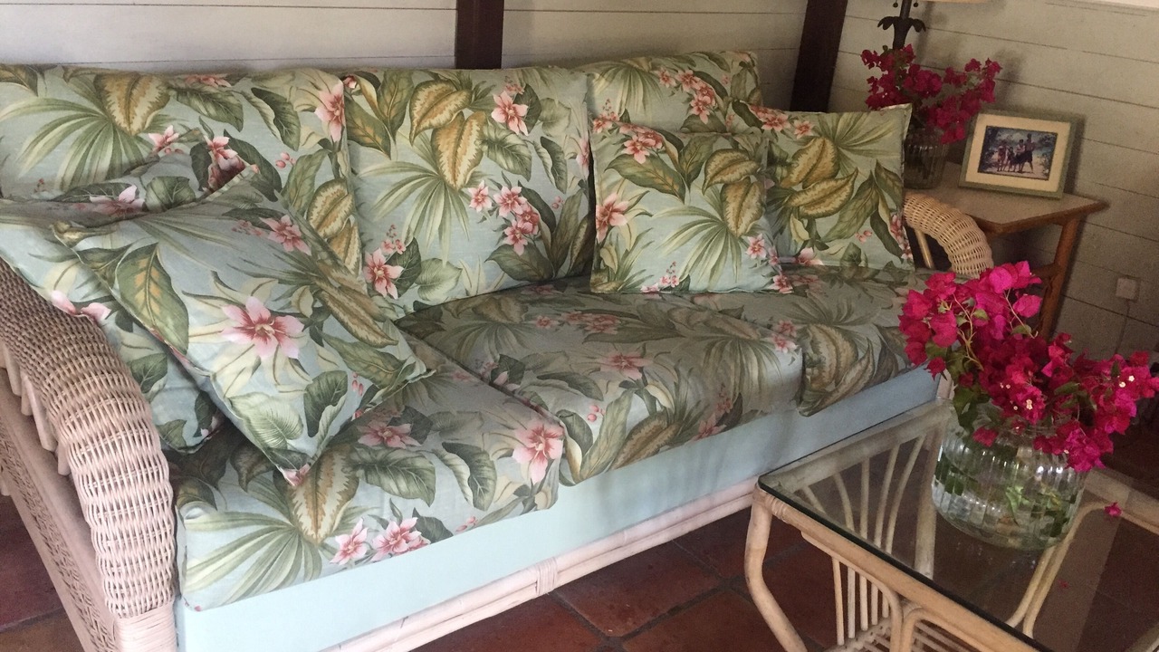 Photo of Livingroom in Hart Bay