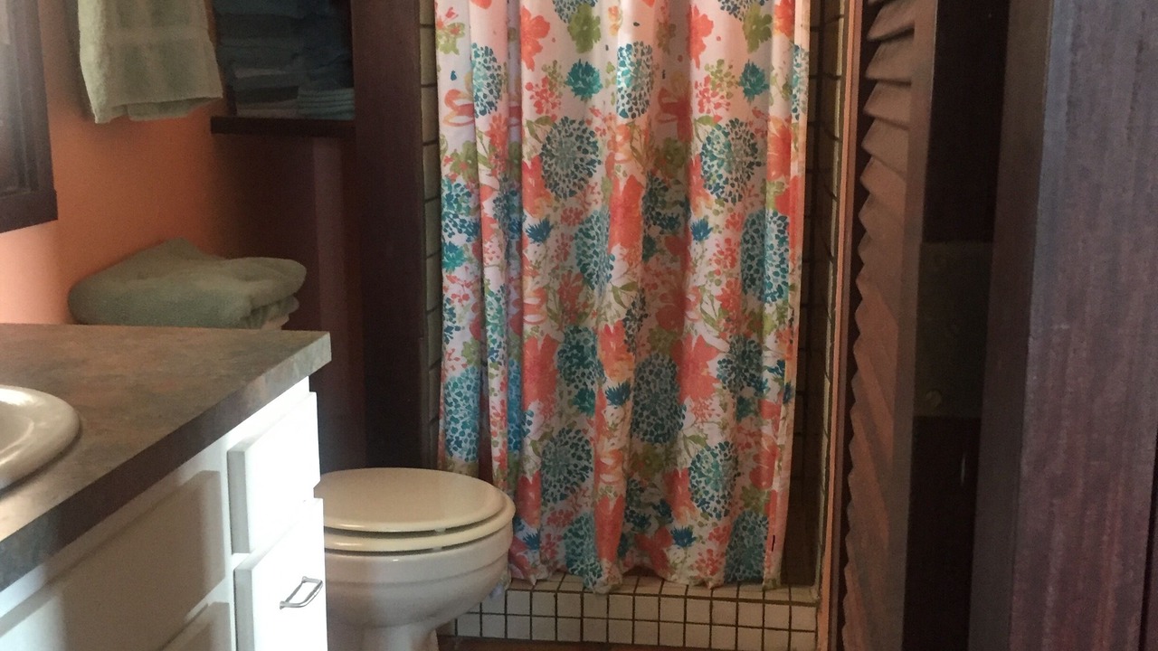 Photo of Bathroom in Hart Bay