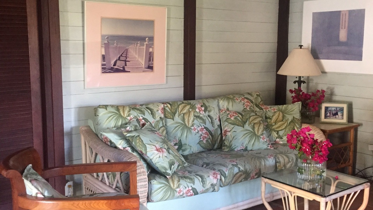 Photo of Livingroom in Hart Bay