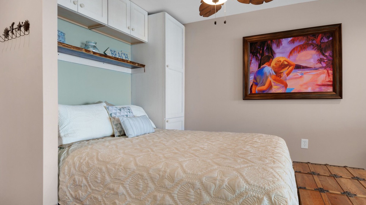 Photo of Bedroom in Red Hook