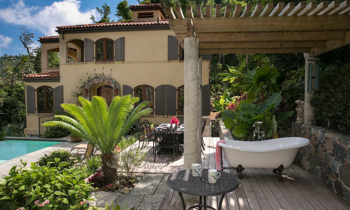 Photo of Outdoor in Bordeaux Mountain