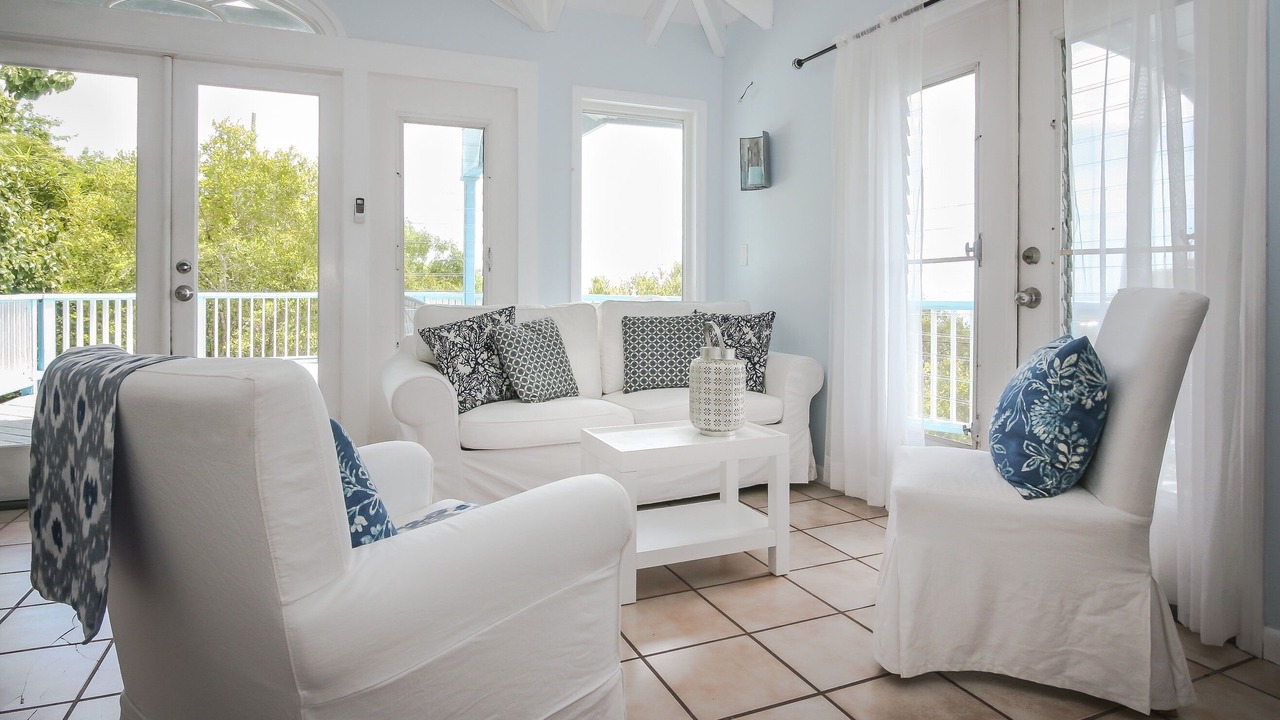 Photo of Livingroom in Hart Bay