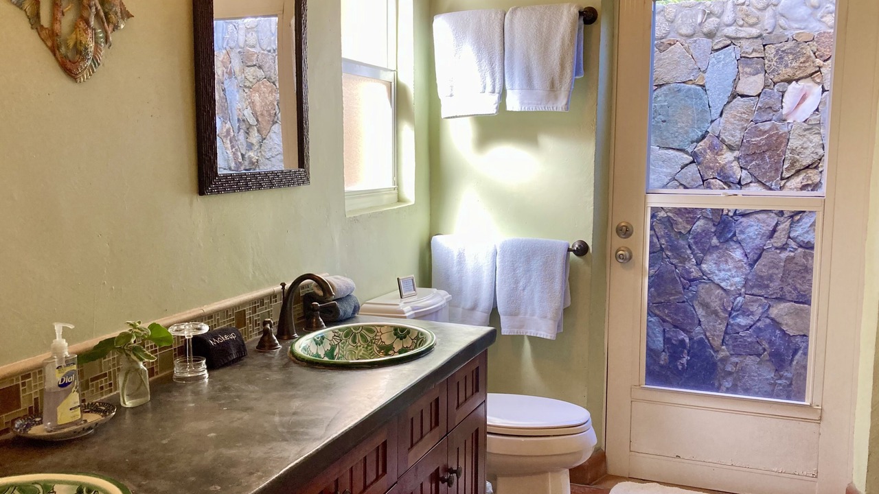 Photo of Bathroom in Lower Carolina
