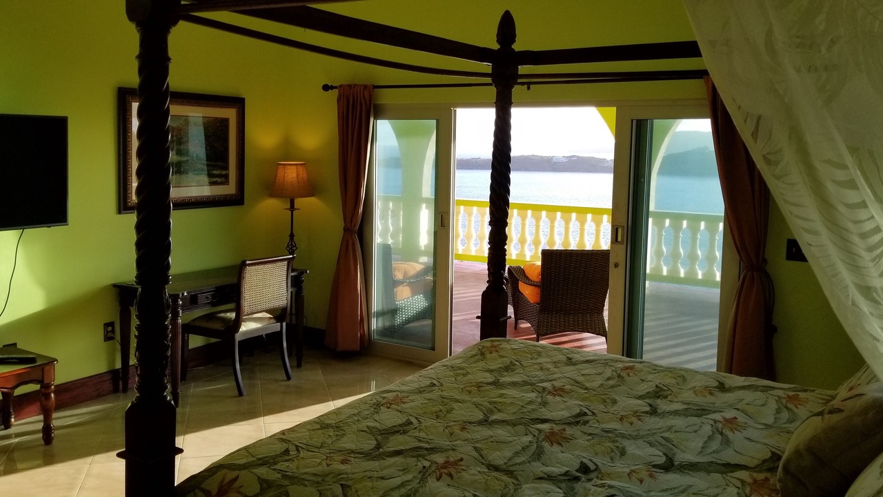 Photo of Patio Balcony in Tropaco Point