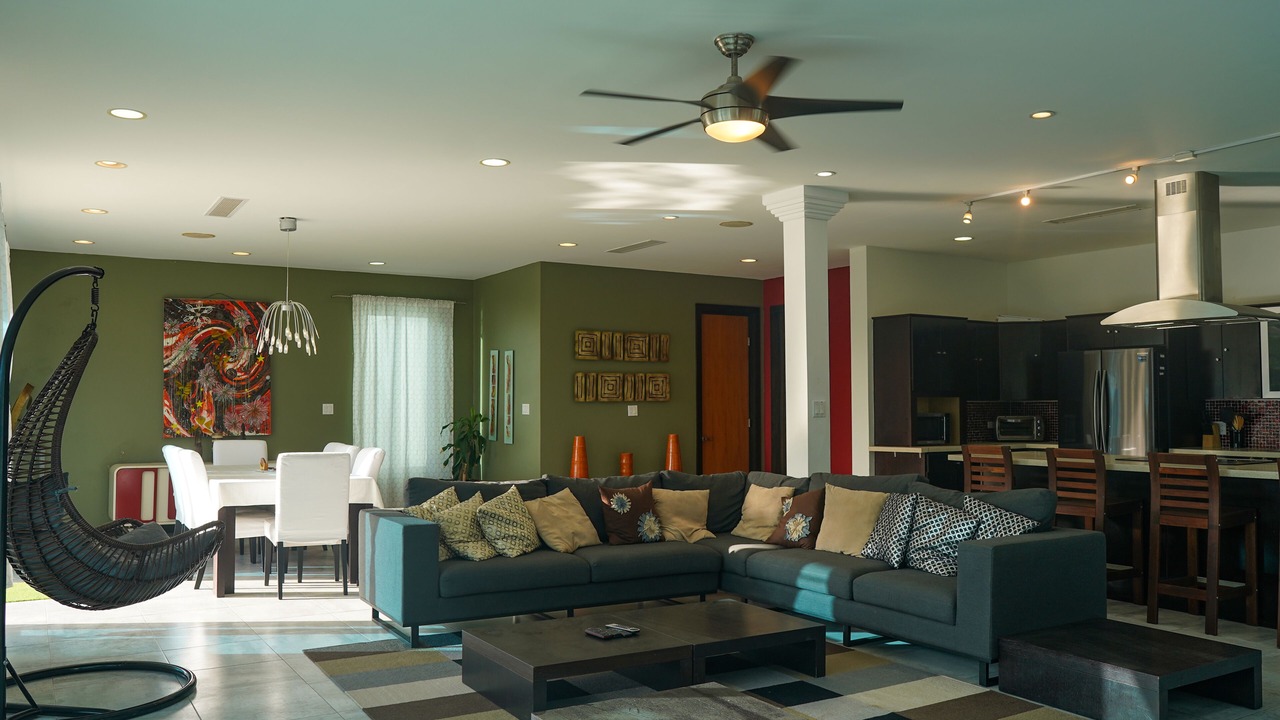 Photo of Livingroom in Estate Western Water Island