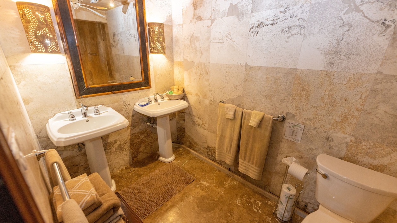 Photo of Bathroom in Great Cruz Bay