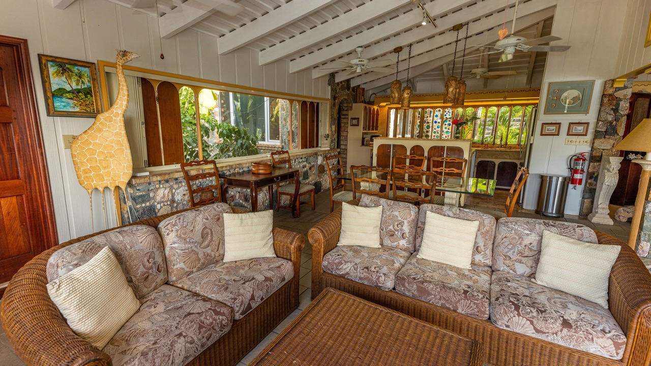 Photo of Livingroom in Great Cruz Bay