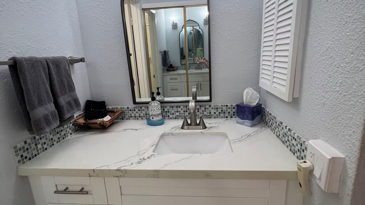 Photo of Bathroom in Estate Salt River