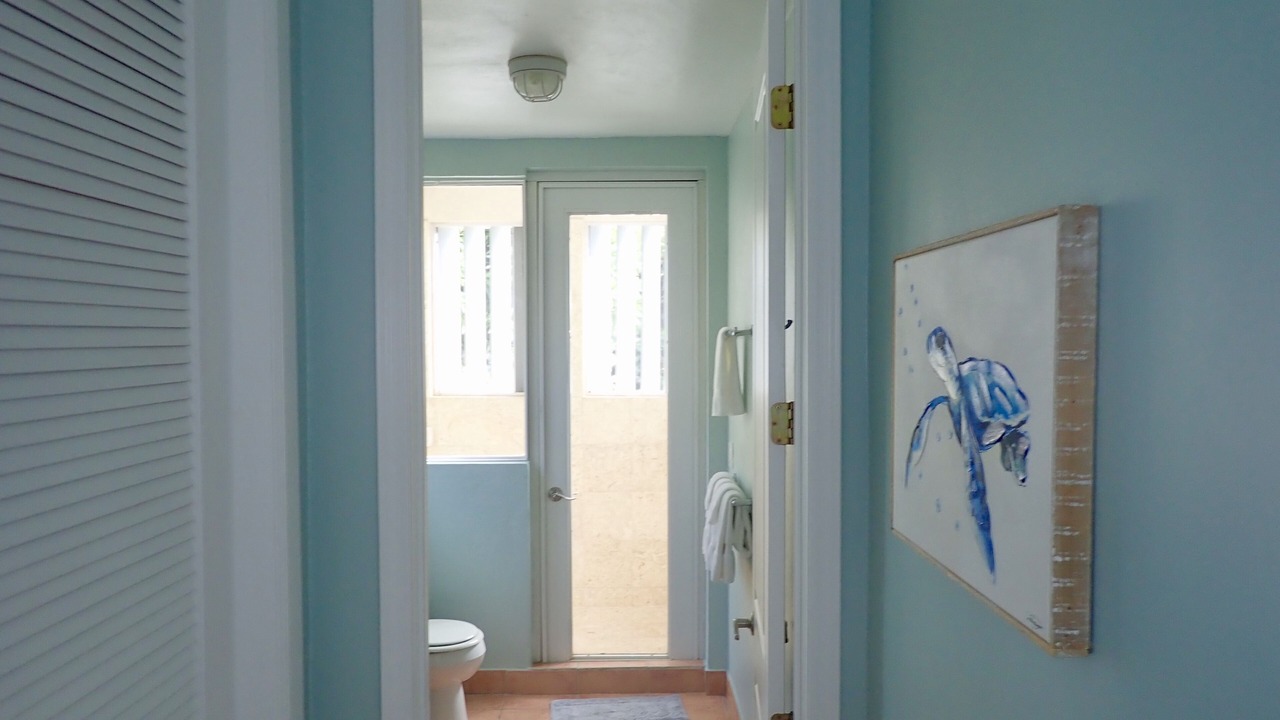 Photo of Bathroom in Point Rendezvous