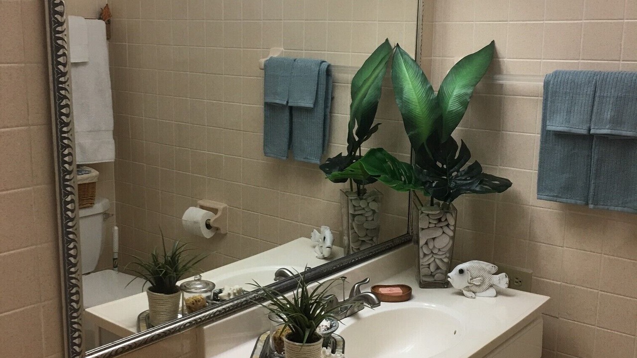 Photo of Bathroom in Carlton