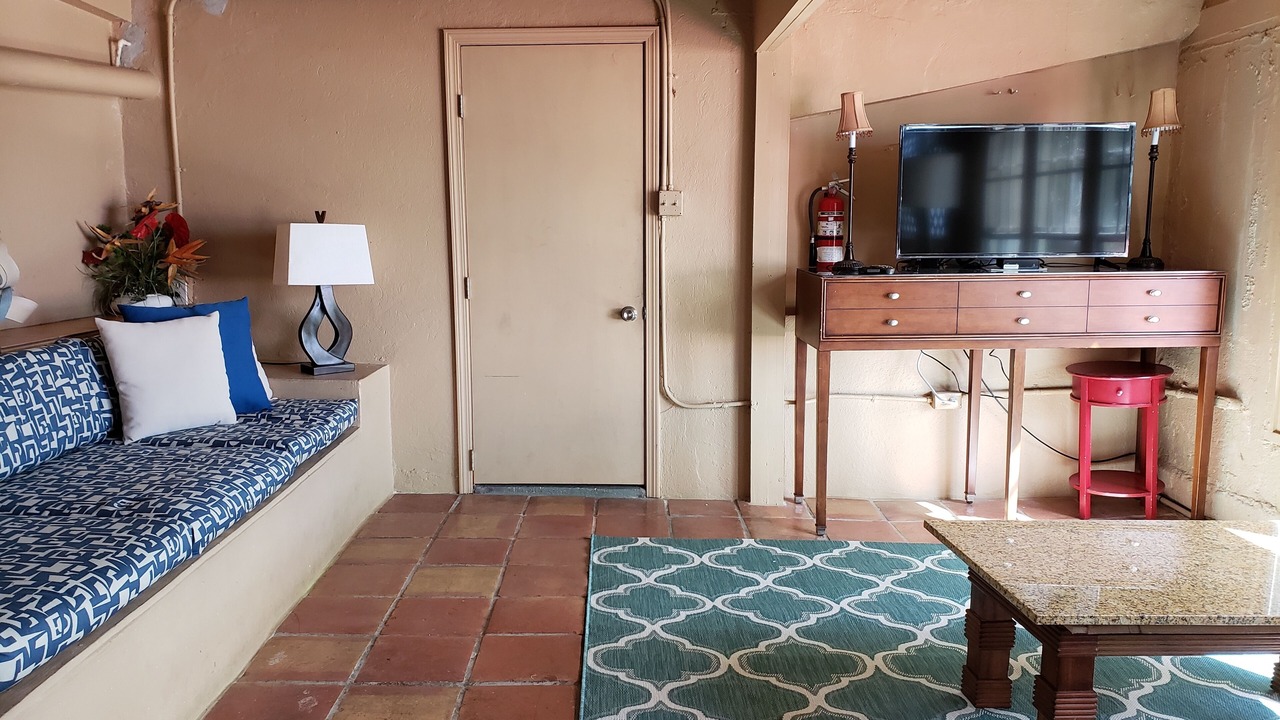 Photo of Livingroom in Estate Kings Quarter