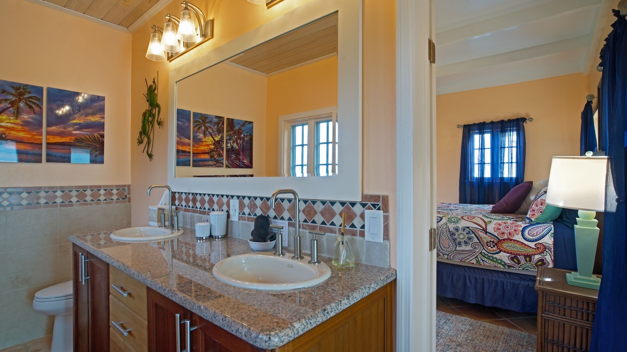 Photo of Bathroom in Estate Saint Quaco and Zimmerman