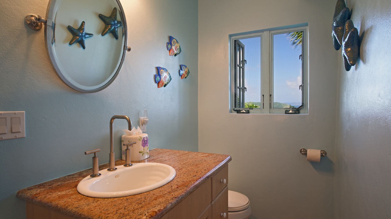 Photo of Bathroom in Estate Saint Quaco and Zimmerman