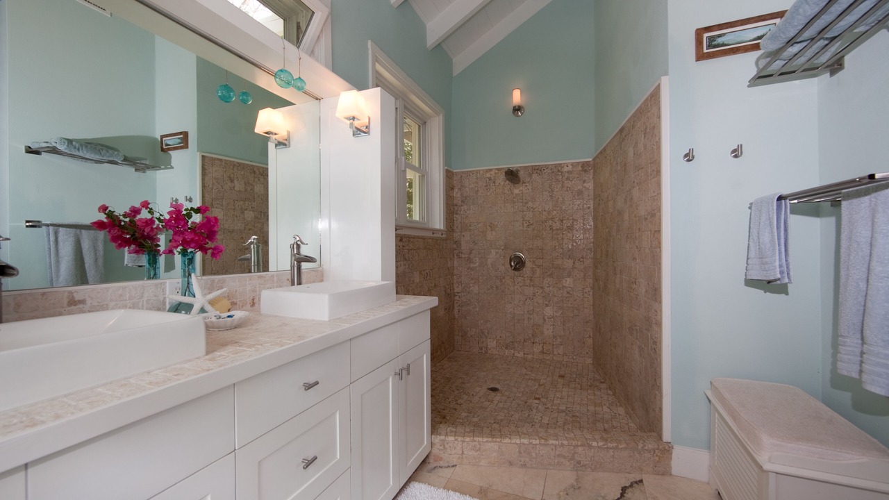 Photo of Bathroom in North Side