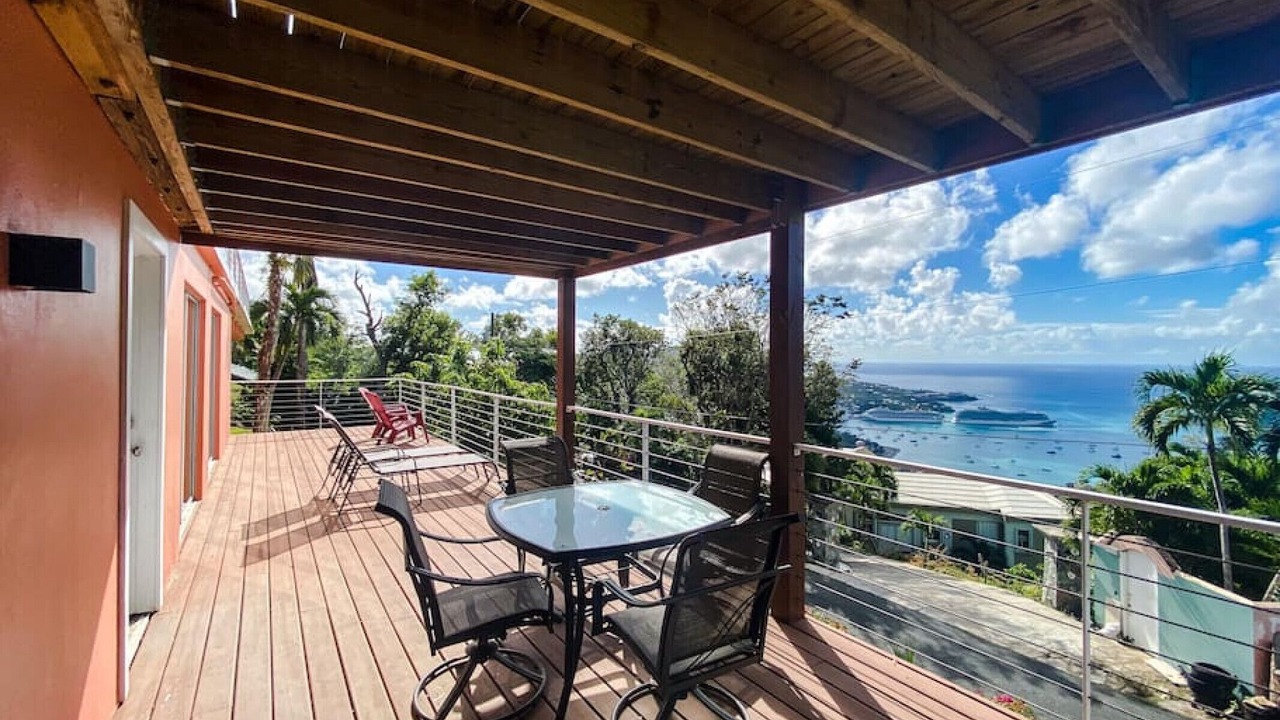 Photo of Outdoor in Estate Elizabeth