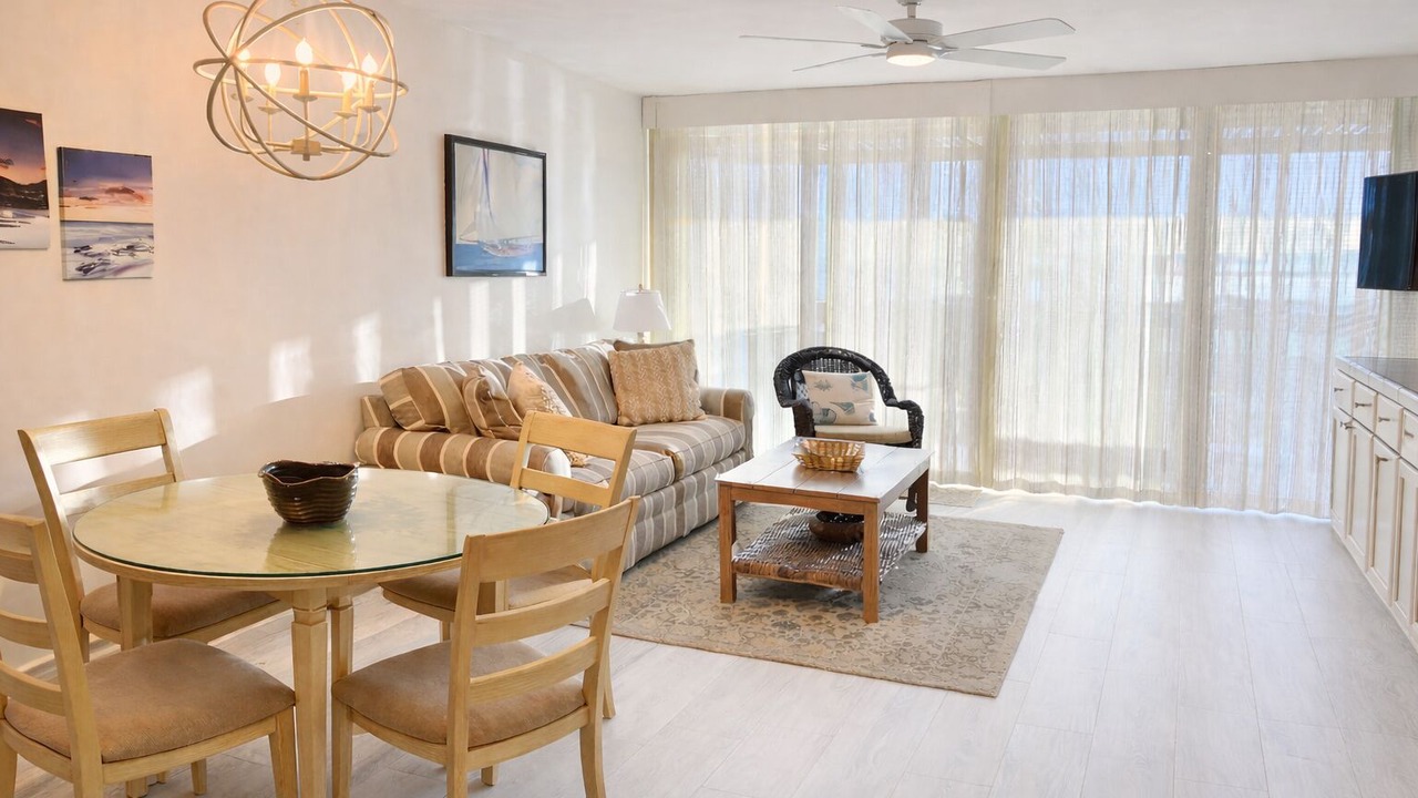 Photo of Livingroom in Red Hook