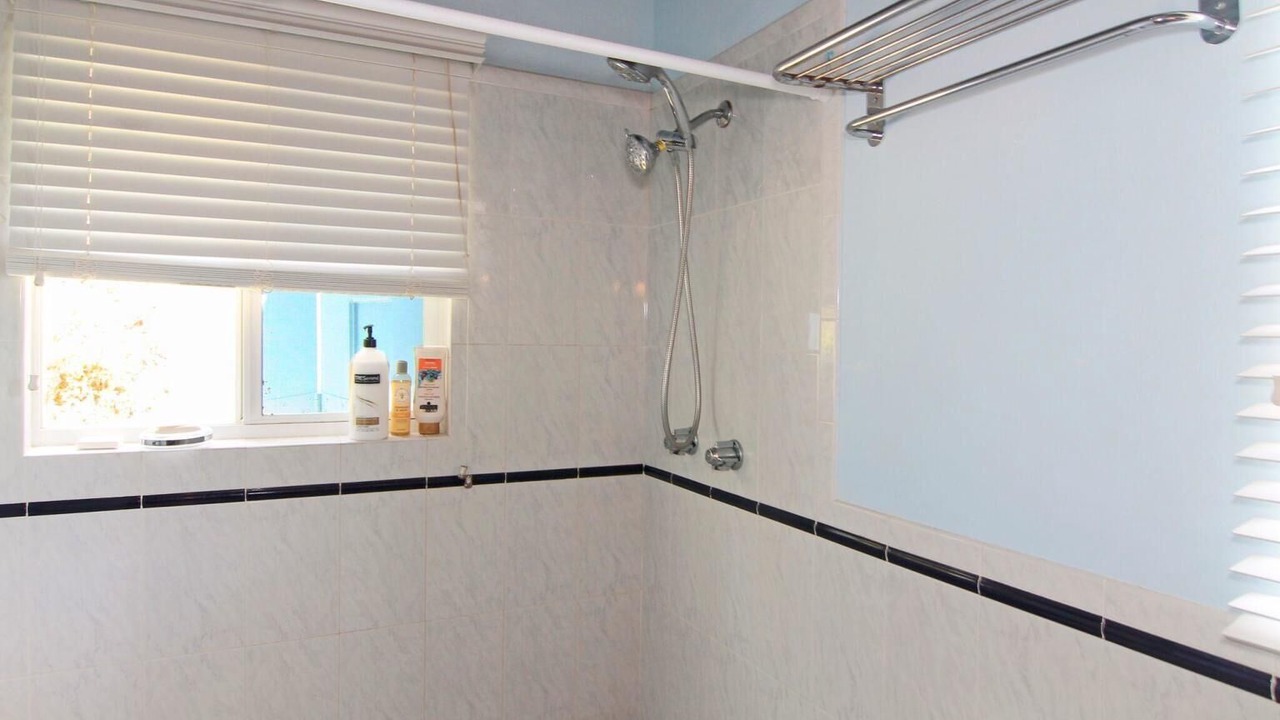 Photo of Bathroom in Estate Peterborg