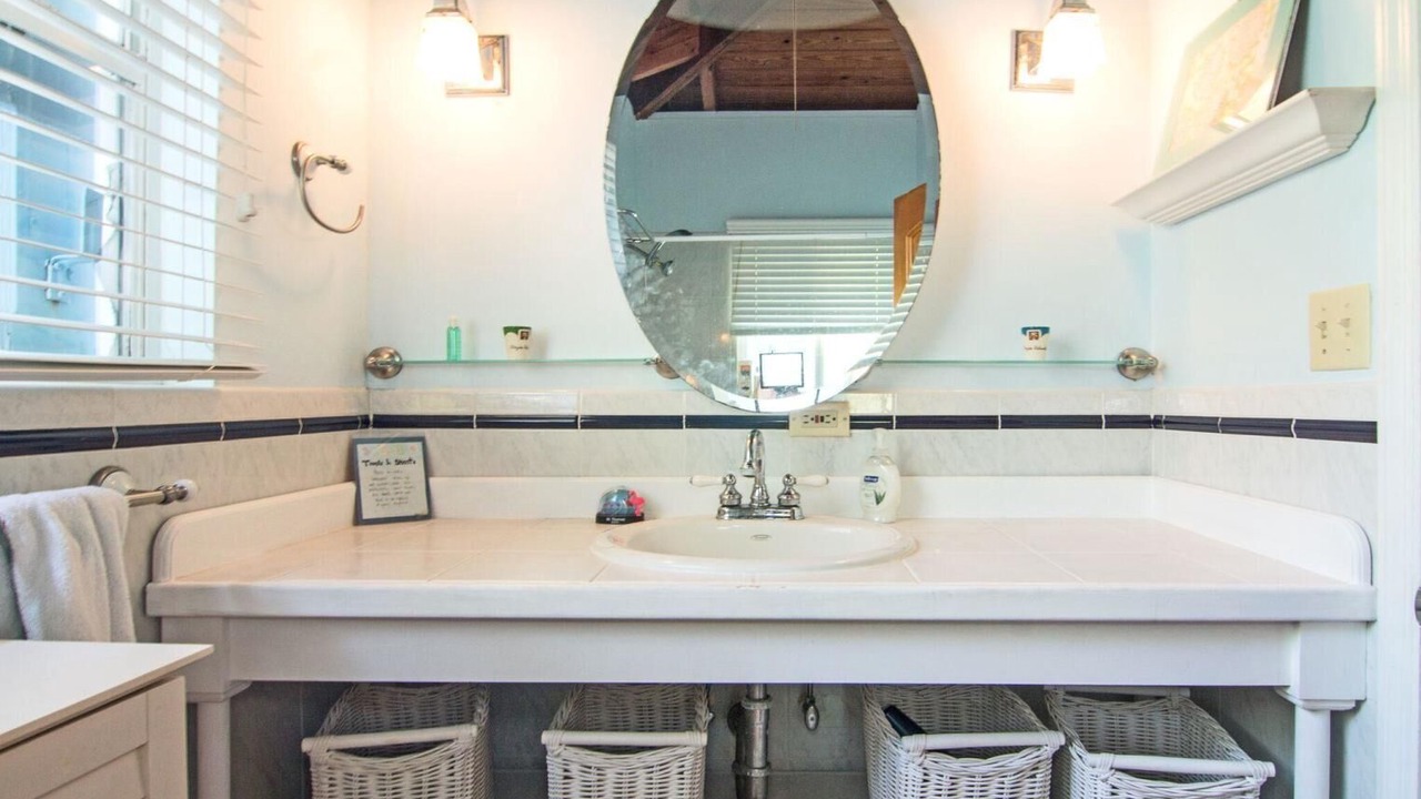 Photo of Bathroom in Estate Peterborg