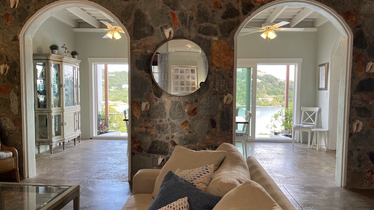 Photo of Livingroom in Great Cruz Bay