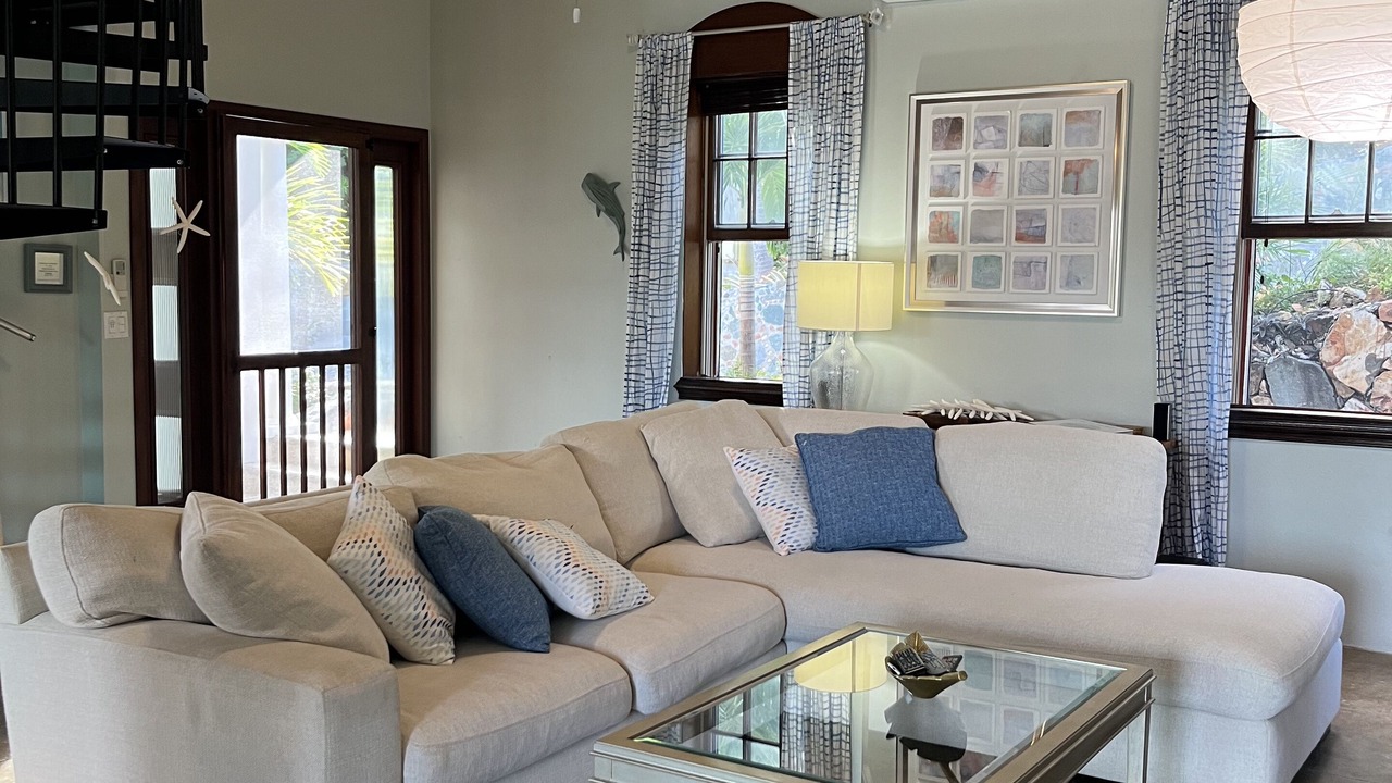 Photo of Livingroom in Great Cruz Bay