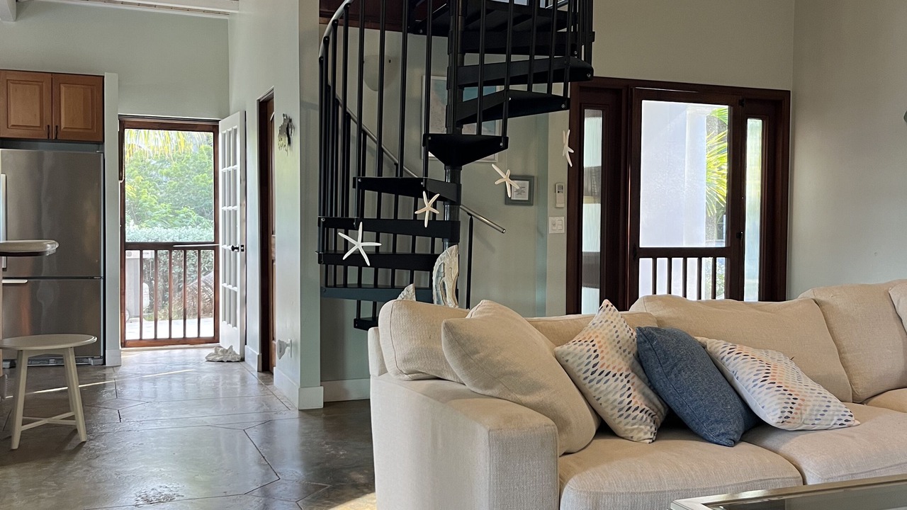 Photo of Livingroom in Great Cruz Bay