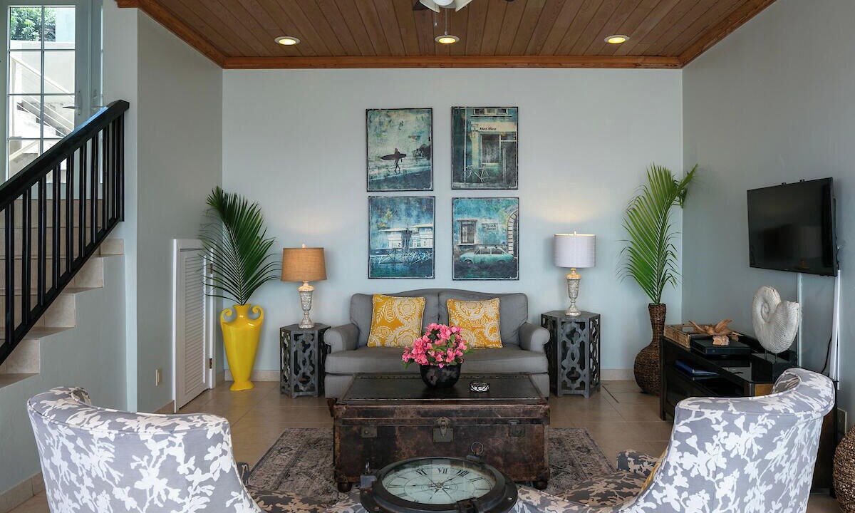 Photo of Livingroom in Great Cruz Bay