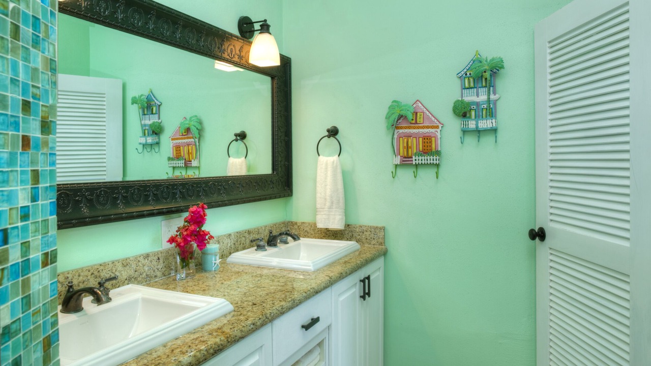 Photo of Bathroom in Rendezvous & Ditleff