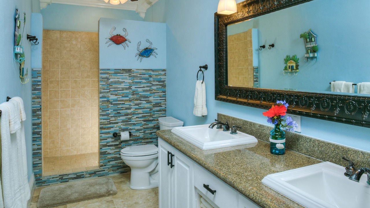 Photo of Bathroom in Rendezvous & Ditleff