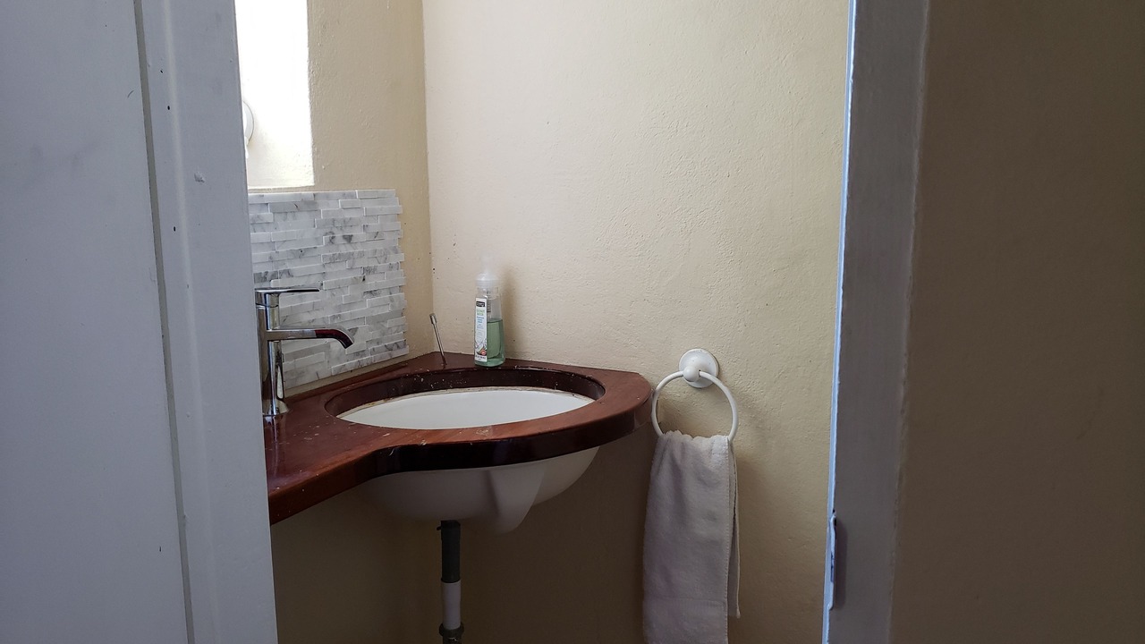 Photo of Bathroom in Estate Kings Quarter