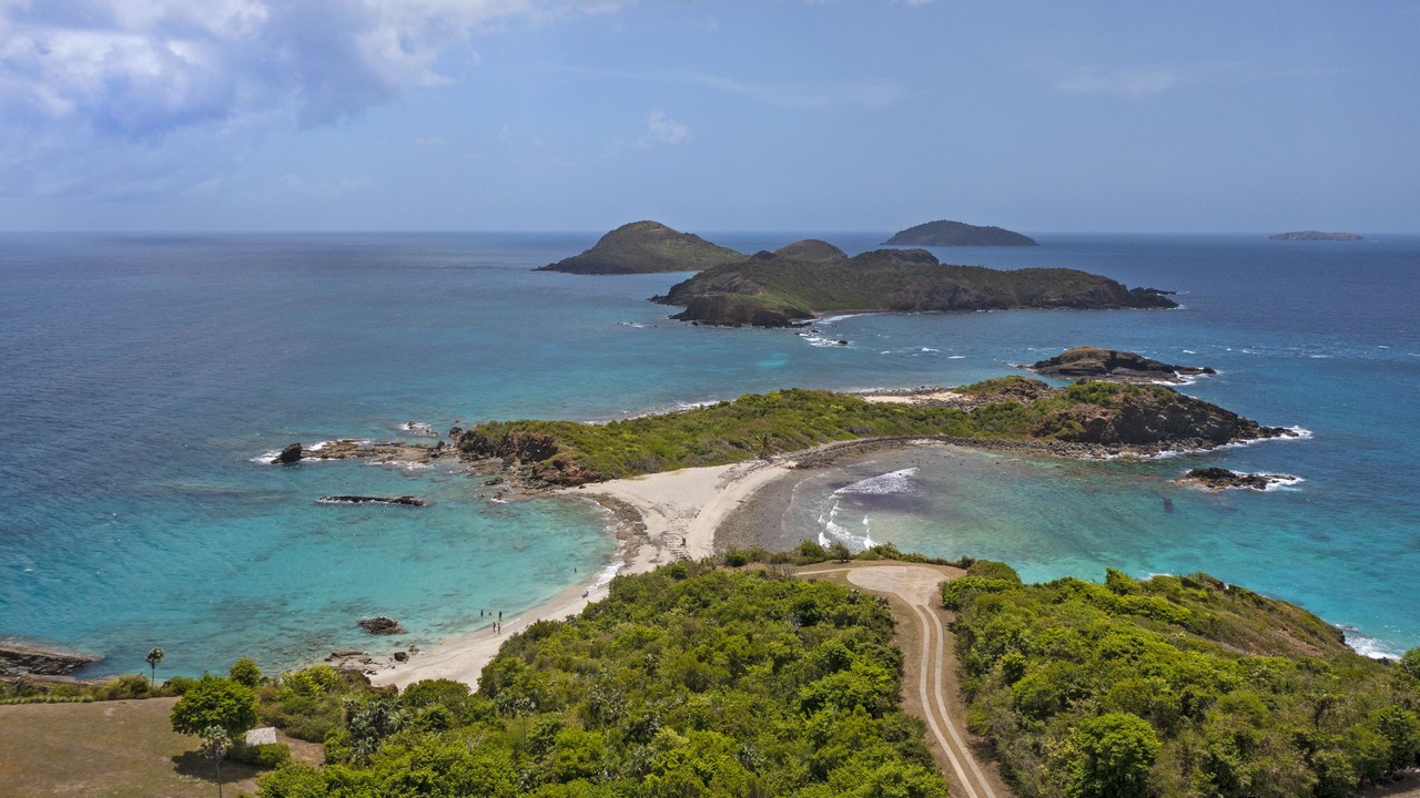 Photo of Others in Estate Little Saint Thomas