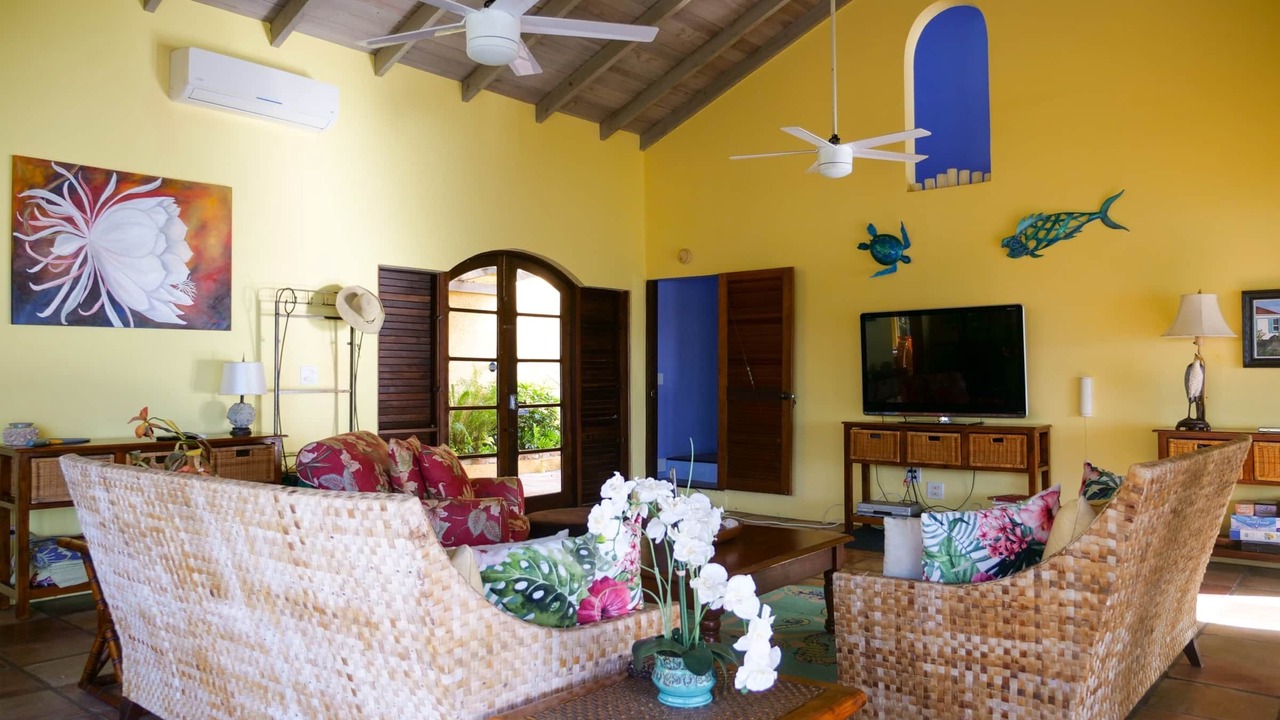 Photo of Bedroom in Tropaco Point