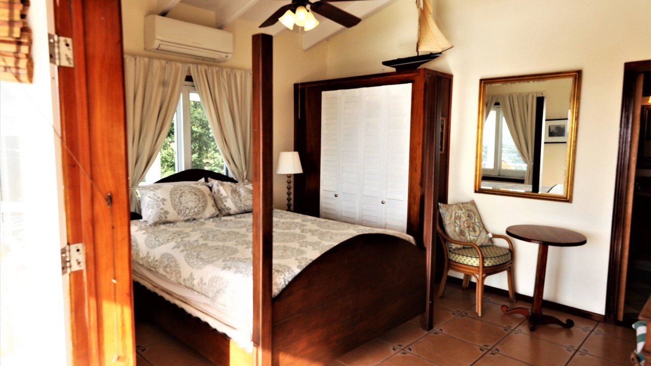 Photo of Bedroom in Red Hook