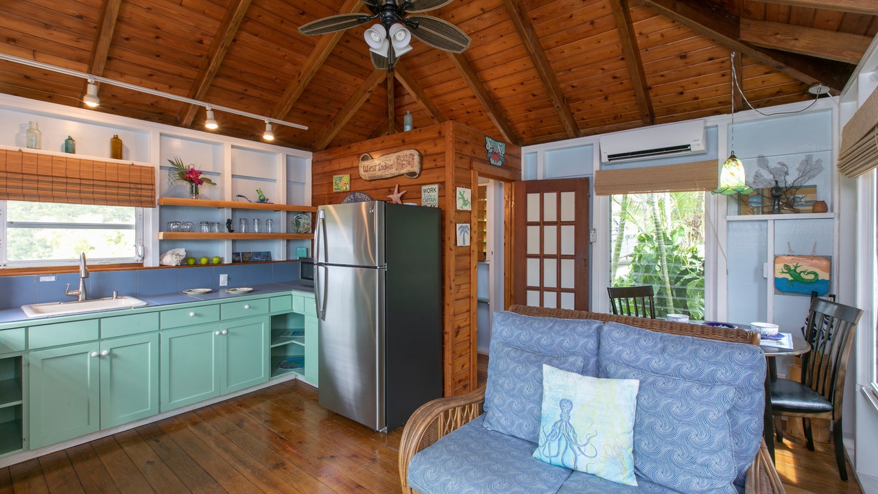 Photo of Livingroom in Seagrape Hill