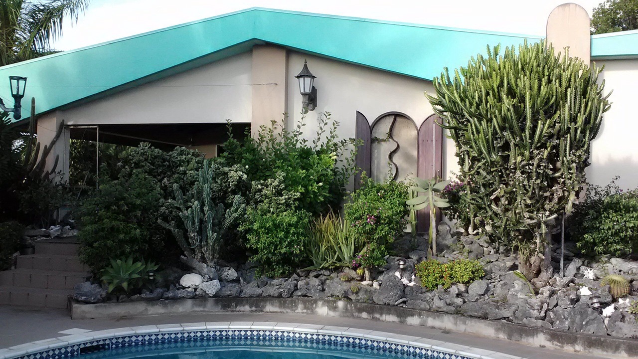 Photo of Outdoor in Estate Sprat Hall