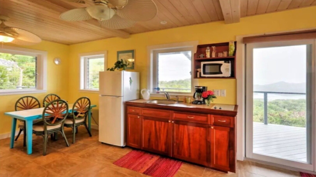 Photo of Kitchen in Ajax Peak