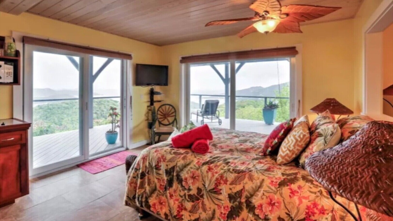 Photo of Bedroom in Ajax Peak