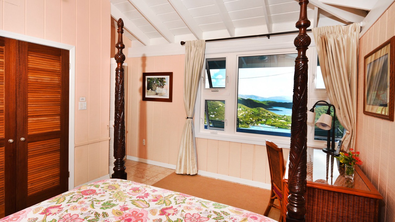 Photo of Bedroom in Estate Carolina