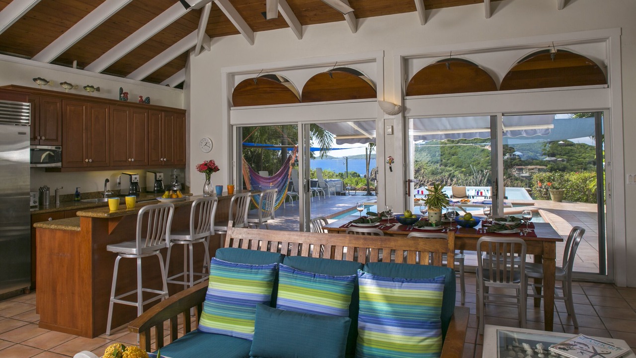 Photo of Outdoor in Hart Bay