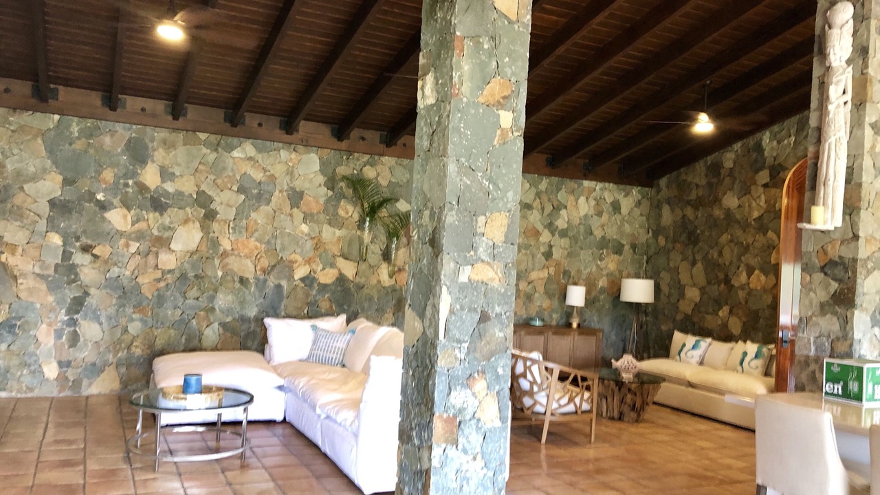 Photo of Livingroom in Great Cruz Bay