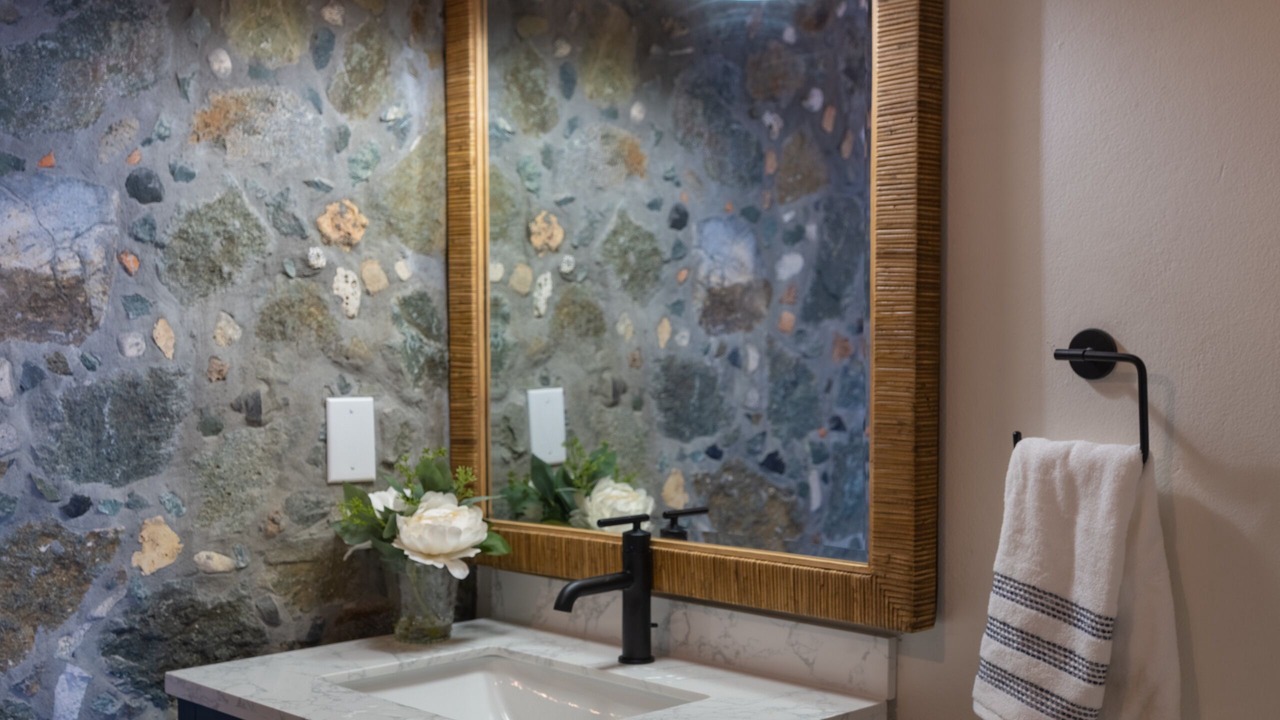 Photo of Bathroom in Rendezvous & Ditleff