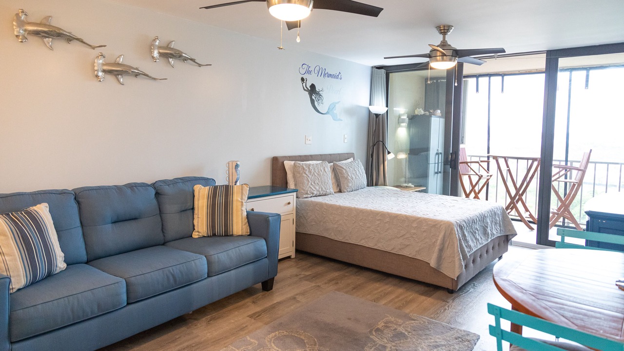 Photo of Livingroom in Red Hook