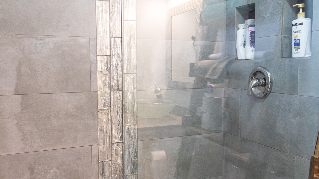 Photo of Bathroom in Red Hook