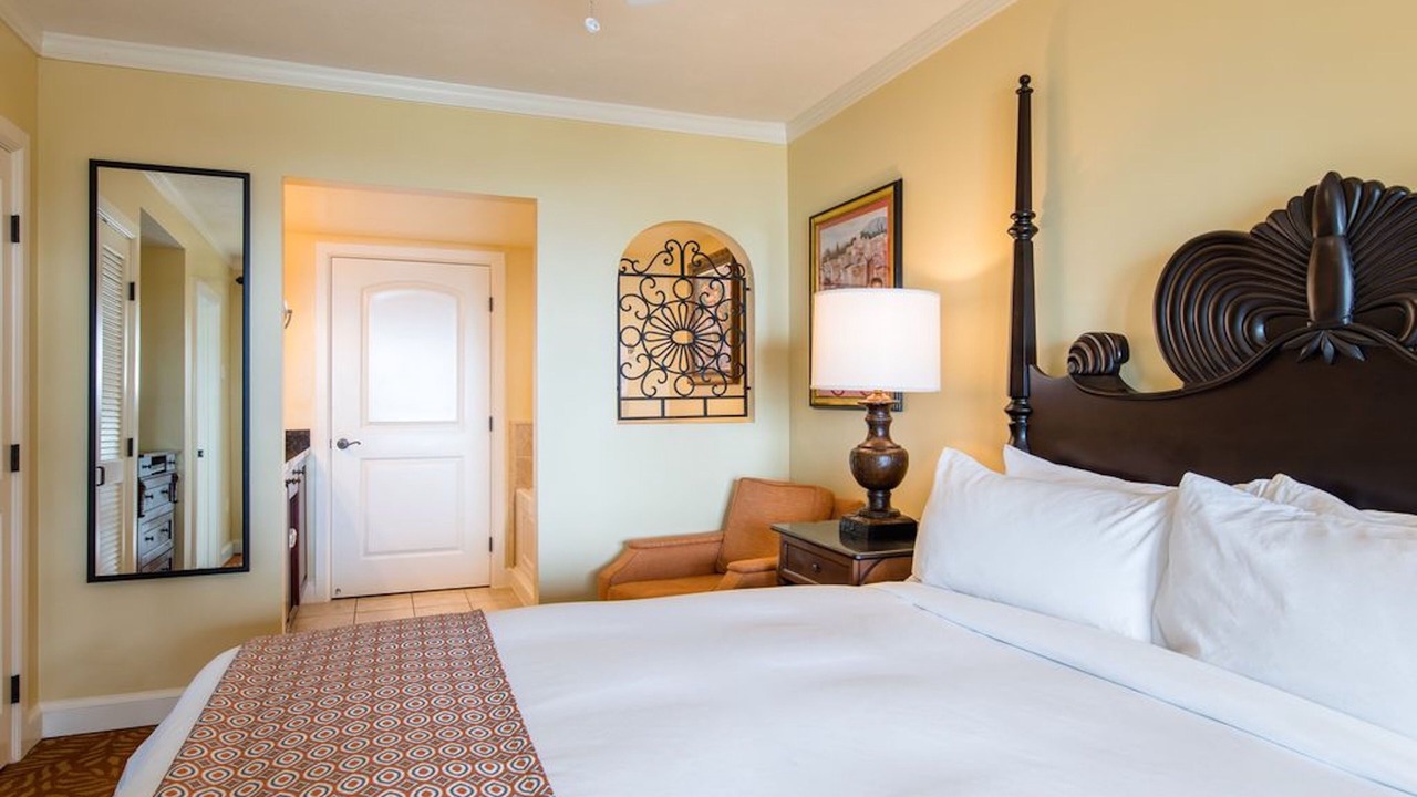 Photo of Bedroom in Estate Smith Bay