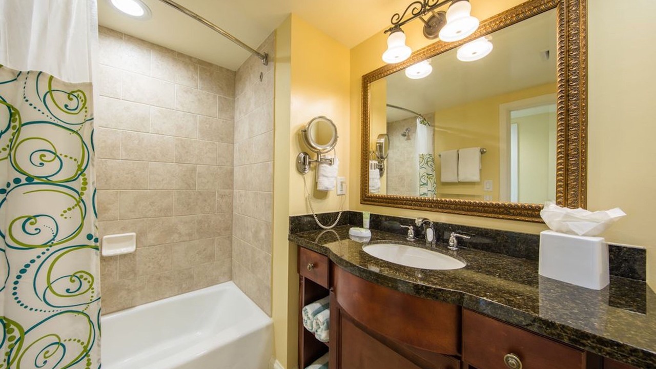 Photo of Bathroom in Estate Smith Bay
