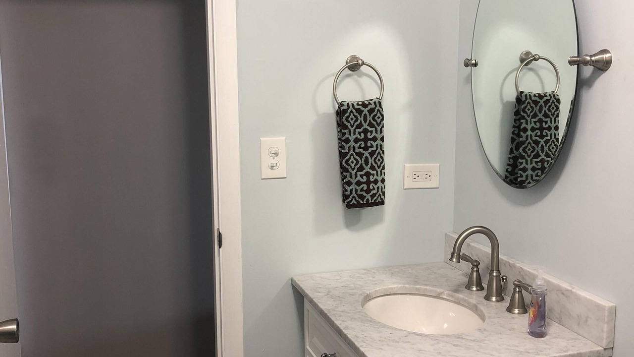 Photo of Bathroom in Red Hook
